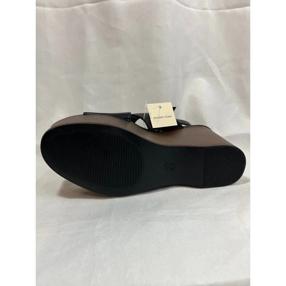 Universal Thread Womens Black Crisscross Platform Wedge Sandals Memory Foam 9.5